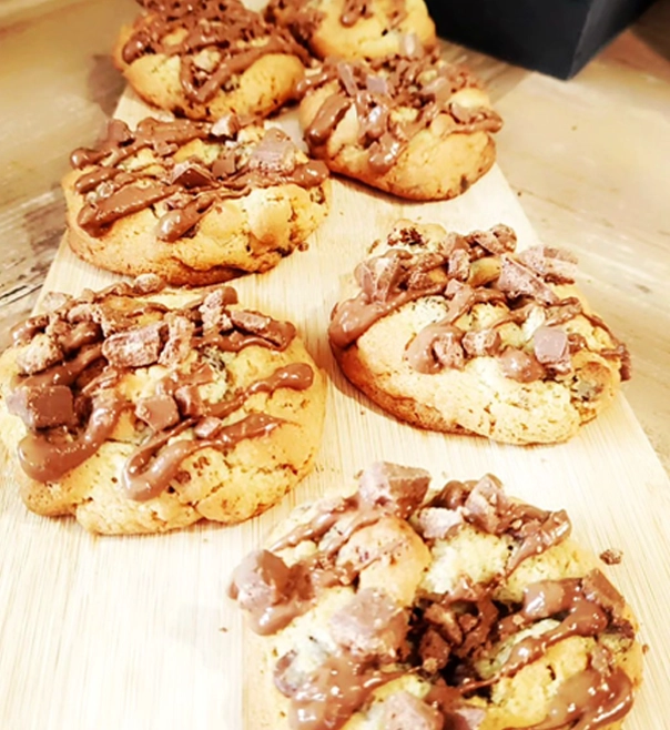 Cookies croustillants faits maison, une des spécialités de JELENA'S CAKE à Vedène (Vaucluse)